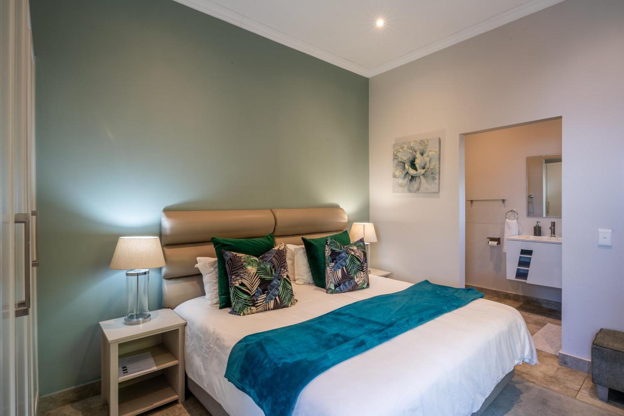 Seashore 2 Bedroom Luxury Unit - Breakwaters Haven Knysna Kültér fotó